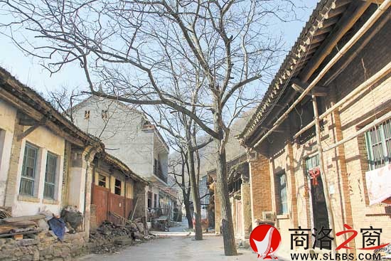 古老的街道，已没有了昔日的热闹。