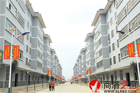 搬迁户漂亮的住宅楼