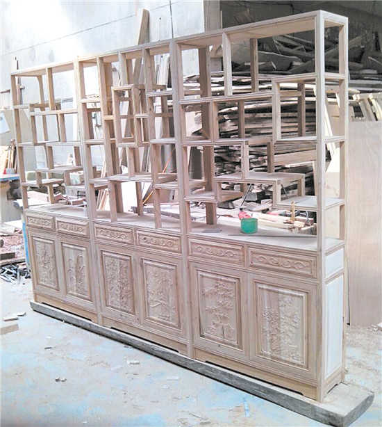 从山村走出的巧木匠