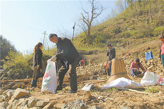 父子乡村创业路