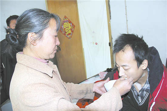 脆弱生命因坚强而精彩