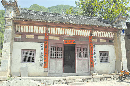 千年古刹石佛寺