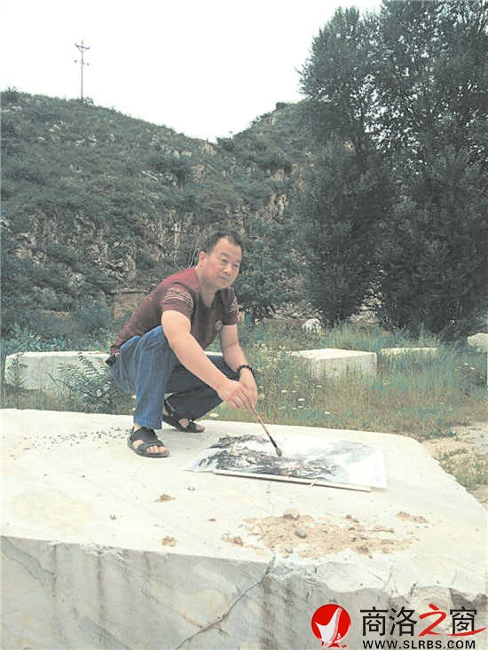 写生，是何石红最大的享受。