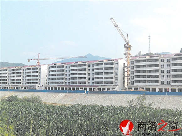 建设中的移民小区