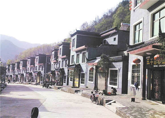 美丽乡村里的农家乐集群