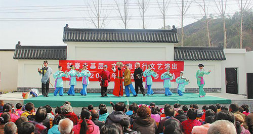 新春走基层 文化惠民行