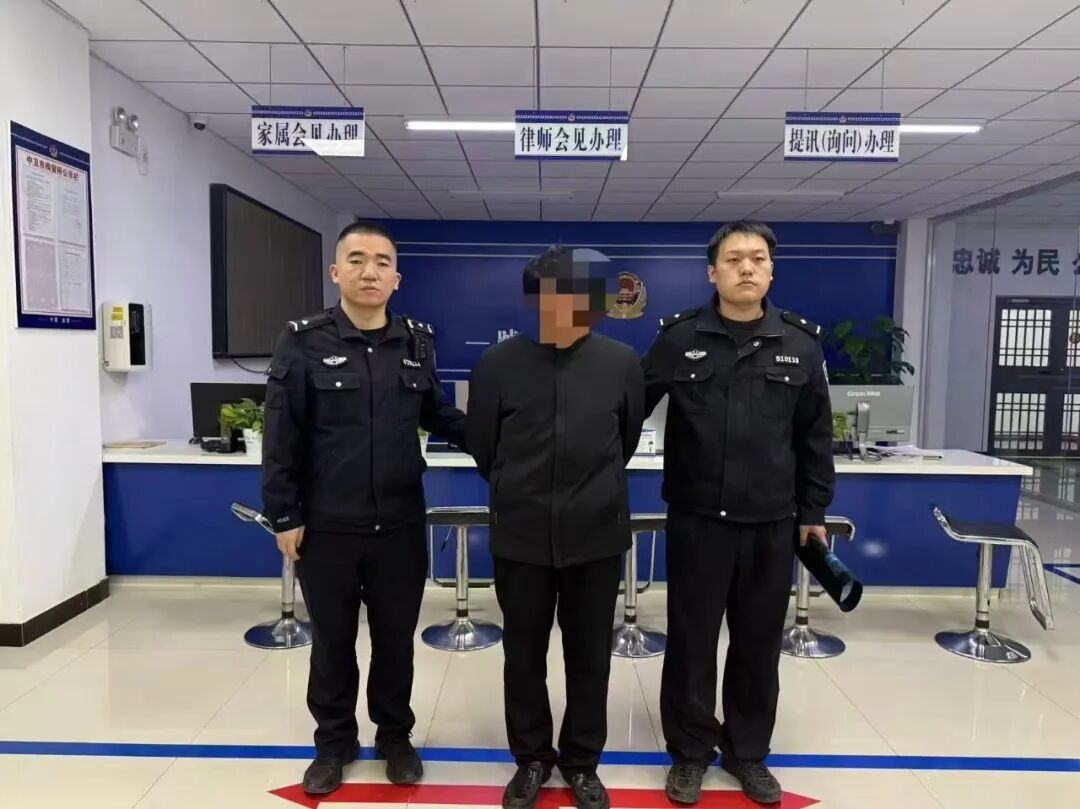 依法查处2起网络违法违规案件