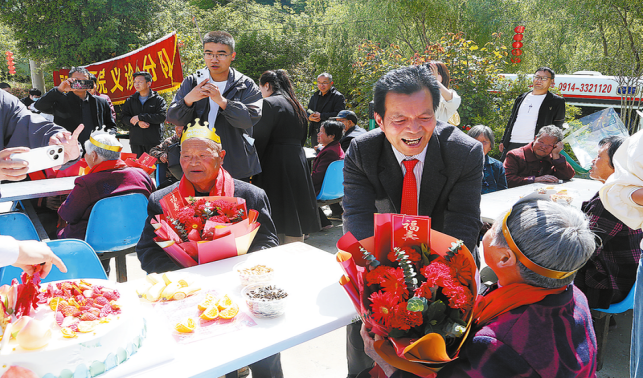 深耕餐食保障 守护桑榆幸福
