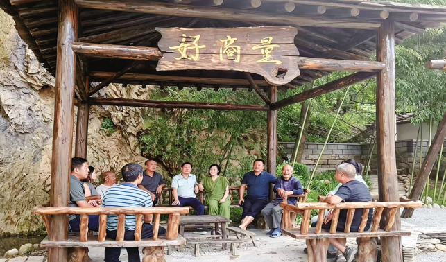 板凳一搬，疙瘩解开