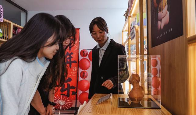 洛南    深挖千年文脉    文创产品出圈