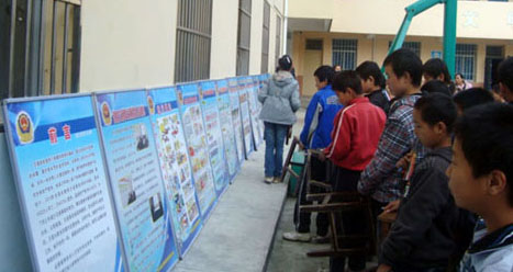 柞水交管大队在营盘镇中小学开展安全知识讲座